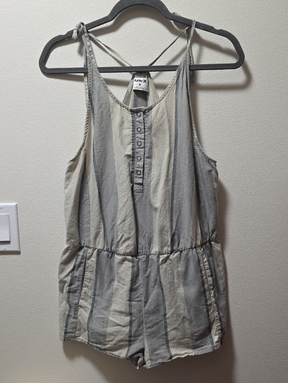 Hurley Cream and Gray Striped Sleeveless Tie-Back Romper